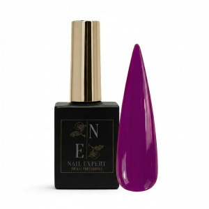 Wednesday Smooth gel polish Nail Expert